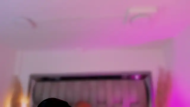 ChaynnaCooper online show from 22, 11, 2025