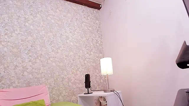 nicol f online show from 29, 1, 2025