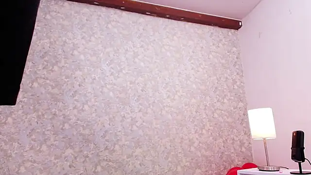 nicol f online show from 11, 2, 2025