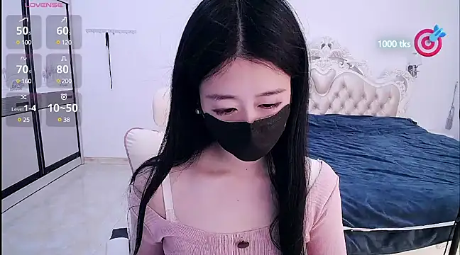 Snapshot of CN-xiaofei chatting on 4, 2, 2025 CN-xiaofei online show from 4, 2, 2025