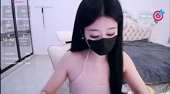 Snapshot of CN-xiaofei chatting on 4, 3, 2025 CN-xiaofei online show from 4, 3, 2025