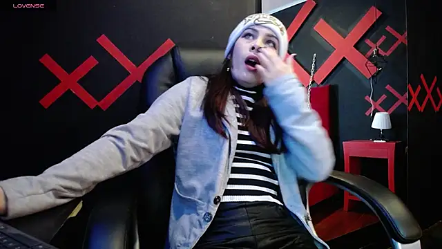 Snapshot of _yuyi chatting on 18, 3, 2025 yuyi online show from 18, 3, 2025