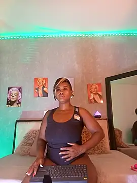 nahiarapalmer19 online show from 16, 12, 2024