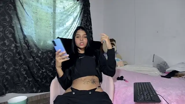 Michi sexy online show from 14, 4, 2026