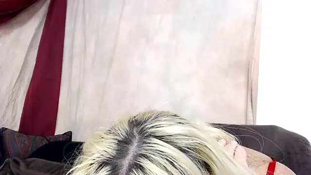 Jean Saint Sin online show from 3, 11, 2025