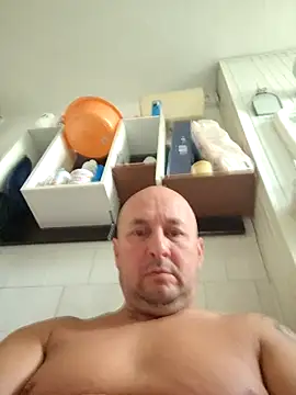 intx800 online show from 14, 9, 2025