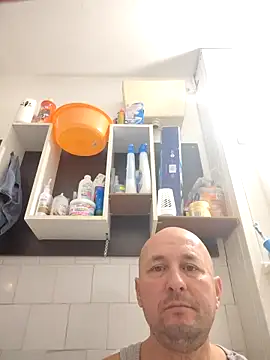 intx800 online show from 18, 10, 2025