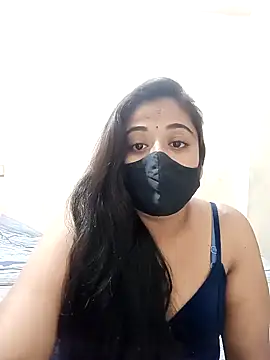 DIZZLING DIVA online show from 2, 1, 2025