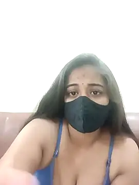 DIZZLING DIVA online show from 2, 1, 2025