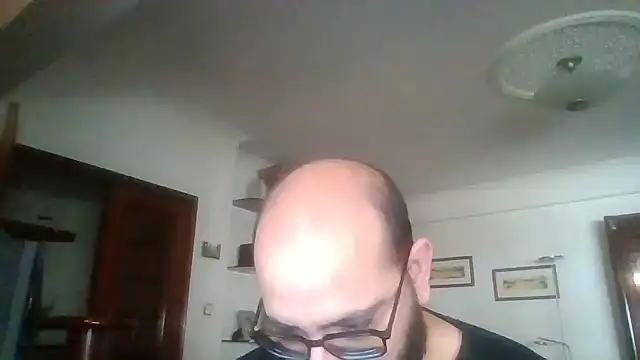 Snapshot of manokiitoo chatting on 1, 4, 2026 manokiitoo online show from 1, 4, 2026