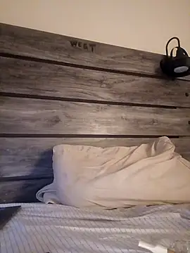 Snapshot of Mcoleman4642 chatting on 12, 9, 2025 Mcoleman4642 online show from 12, 9, 2025