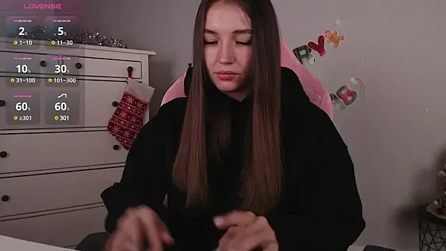 Snapshot of Bellla_Haddid chatting on 31, 12, 2024 Bellla Haddid online show from 31, 12, 2024