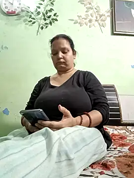 Kavya kapoor online show from 26, 2, 2025