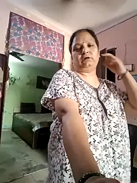 Snapshot of Kavya_kapoor chatting on 9, 5, 2026 Kavya kapoor online show from 9, 5, 2026