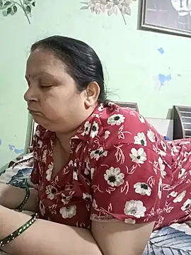 Snapshot of Kavya_kapoor chatting on 30, 5, 2026 Kavya kapoor online show from 30, 5, 2026