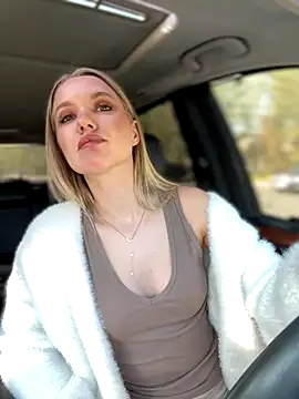 Devill Angel  online show from 30, 9, 2025