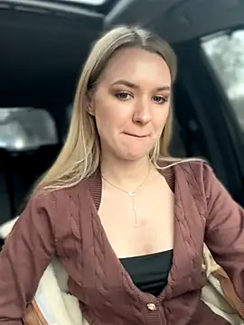 Devill Angel  online show from 3, 12, 2025