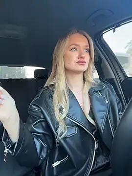 Devill Angel  online show from 15, 3, 2026