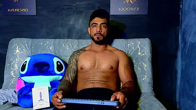 Snapshot of ERIC_HARRISON chatting on 21, 10, 2025 ERIC HARRISON online show from 21, 10, 2025