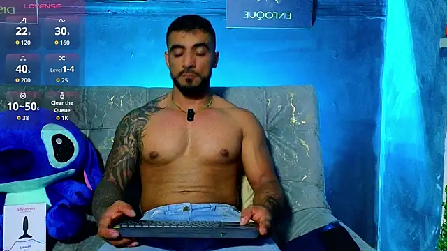 Snapshot of ERIC_HARRISON chatting on 11, 11, 2025 ERIC HARRISON online show from 11, 11, 2025