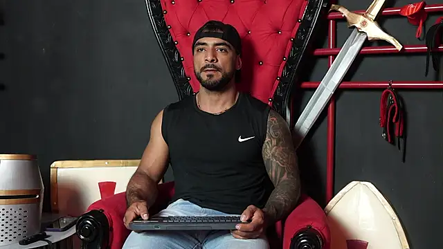 Snapshot of ERIC_HARRISON chatting on 23, 11, 2025 ERIC HARRISON online show from 23, 11, 2025