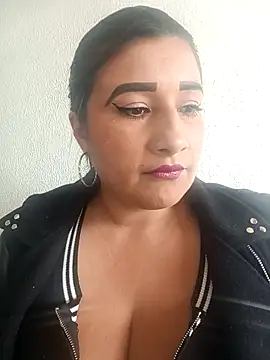 Hannahcandyy online show from 15, 4, 2026