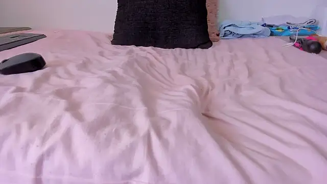 Snapshot of kahta_ardiente_sex chatting on 6, 11, 2025 kahta ardiente sex online show from 6, 11, 2025