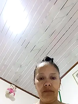 Snapshot of kahta_ardiente_sex chatting on 11, 11, 2025 kahta ardiente sex online show from 11, 11, 2025