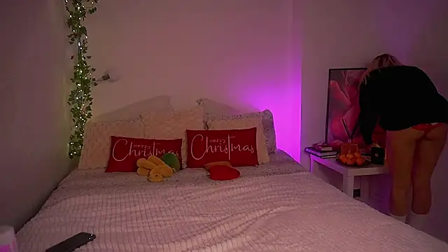 Heidi11 online show from 26, 12, 2024