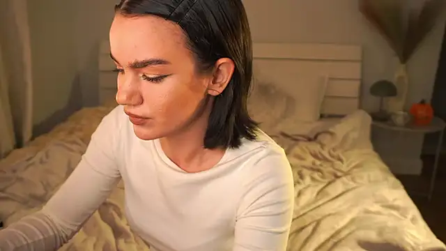 Heidi11 online show from 23, 10, 2025