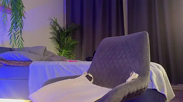 Snapshot of Call_Yes chatting on 8, 12, 2024 Call Yes online show from 8, 12, 2024