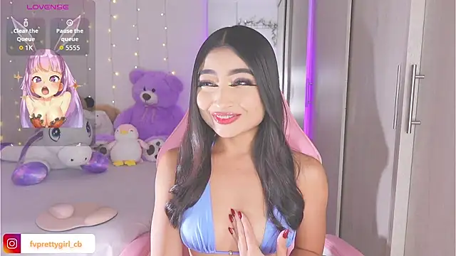 urfavprettygirl online show from 11, 10, 2025