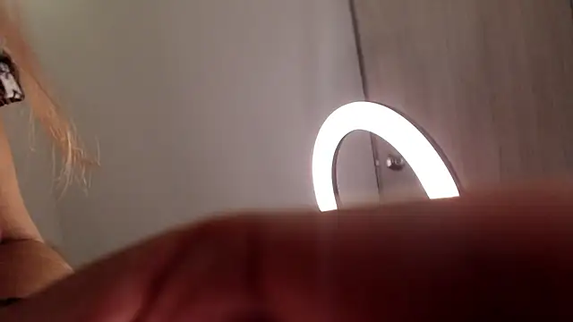 Snapshot of Little-Lucifer chatting on 26, 11, 2025 Little-Lucifer online show from 26, 11, 2025