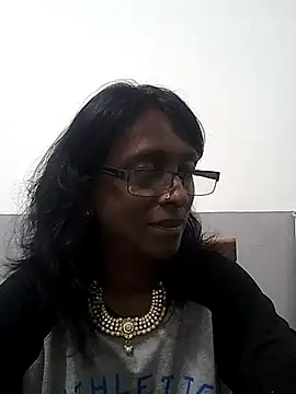 Snapshot of mamakarma1403 chatting on 10, 3, 2025 mamakarma1403 online show from 10, 3, 2025