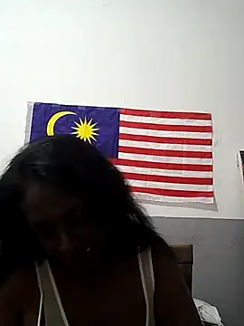 Snapshot of mamakarma1403 chatting on 17, 9, 2025 mamakarma1403 online show from 17, 9, 2025