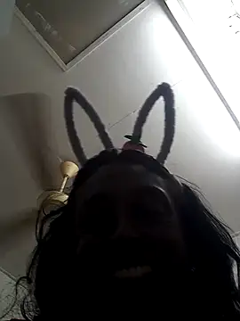 Snapshot of mamakarma1403 chatting on 20, 9, 2025 mamakarma1403 online show from 20, 9, 2025