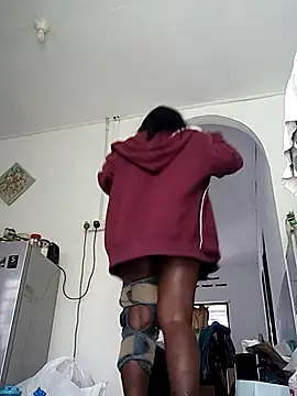 Snapshot of mamakarma1403 chatting on 1, 10, 2025 mamakarma1403 online show from 1, 10, 2025