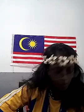 Snapshot of mamakarma1403 chatting on 5, 10, 2025 mamakarma1403 online show from 5, 10, 2025