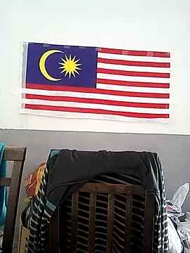 Snapshot of mamakarma1403 chatting on 1, 12, 2025 mamakarma1403 online show from 1, 12, 2025