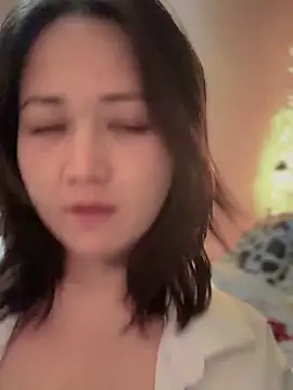 Snapshot of JoyFulLicss chatting on 28, 2, 2025 JoyFulLicss online show from 28, 2, 2025