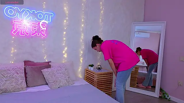 AliceBrayan online show from 28, 3, 2026