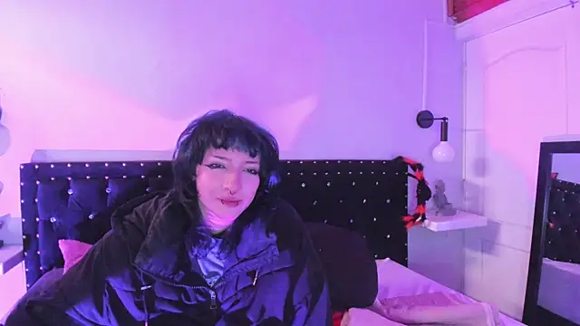 Ghosty Doll online show from 10, 11, 2025