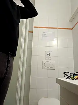 pascalino100 online show from 22, 4, 2026