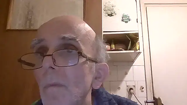 Snapshot of mariusica1@xh chatting on 23, 2, 2026 mariusica1xh online show from 23, 2, 2026