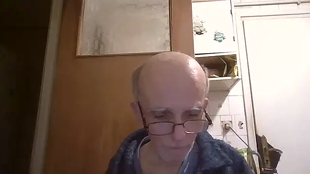 Snapshot of mariusica1@xh chatting on 28, 2, 2026 mariusica1xh online show from 28, 2, 2026