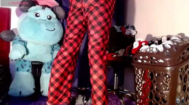 nicol gill  online show from 4, 2, 2025