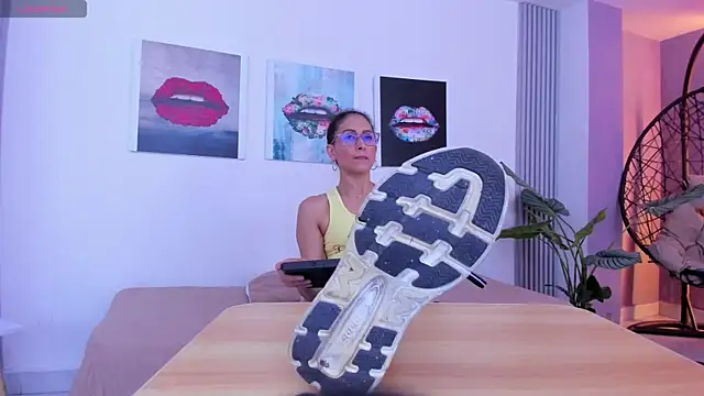 Angela donnato online show from 19, 11, 2025