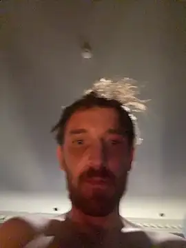 PocoLoco420 online show from 2, 11, 2025