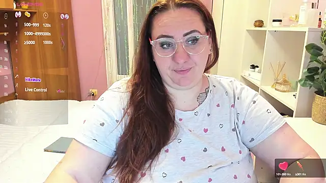 lovely adelle online show from 2, 2, 2025