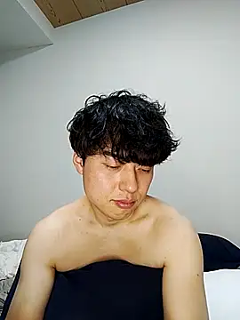 Snapshot of whitebriefboy chatting on 28, 2, 2025 whitebriefboy online show from 28, 2, 2025